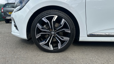 Renault Clio 1.6 E-TECH full hybrid 145 Techno 5dr Auto Hybrid Hatchback